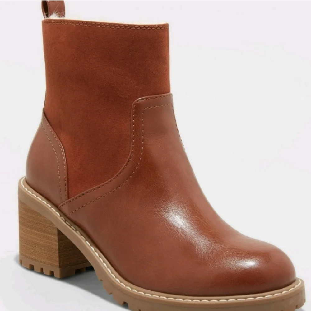 Universal Thread Cognac Brown Faux Fur Lined Block Heel Boots – 9.5 BNIB